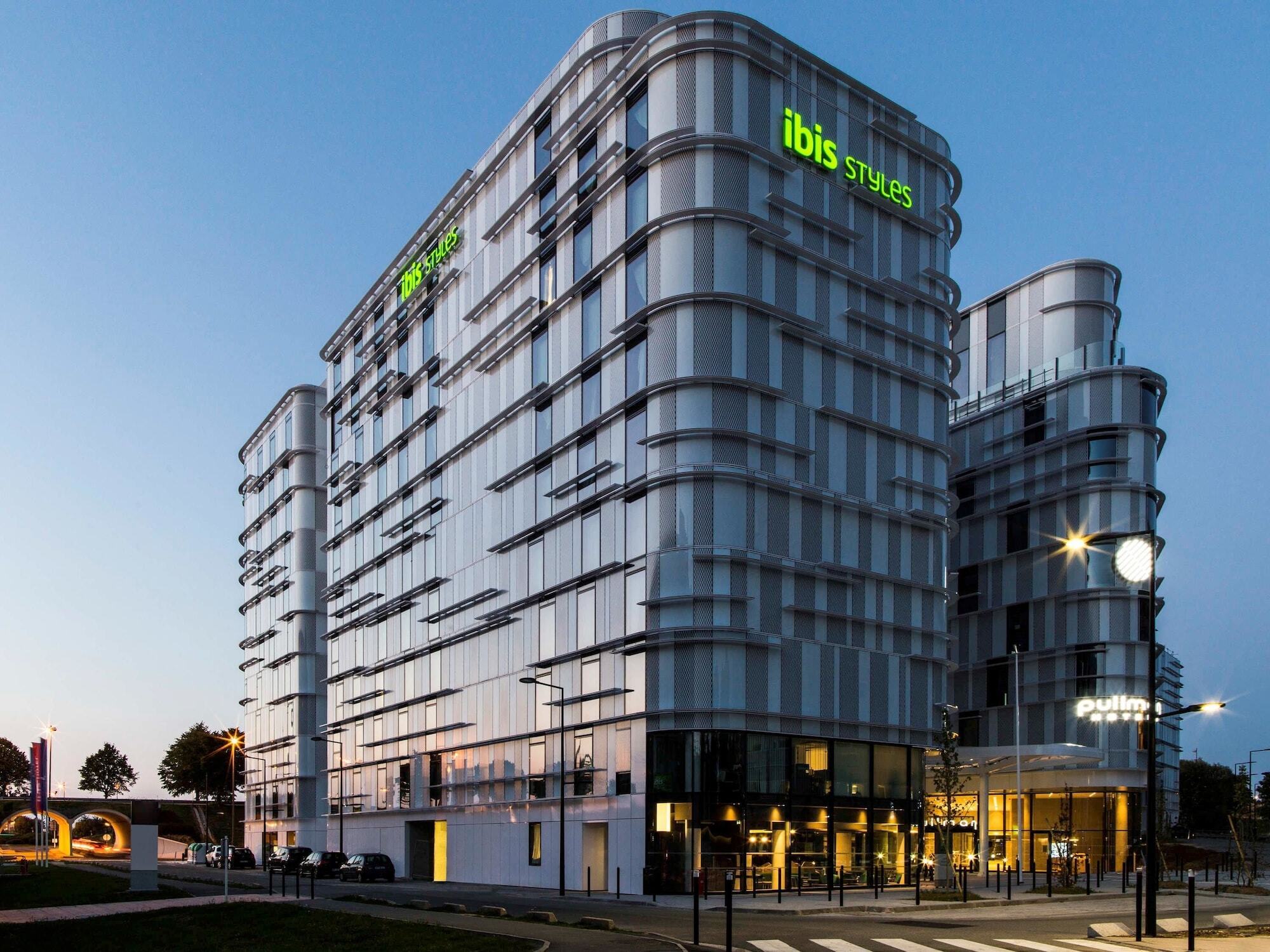 Ibis Styles Paris Charles De Gaulle Airport Hotel Le Mesnil-Amelot